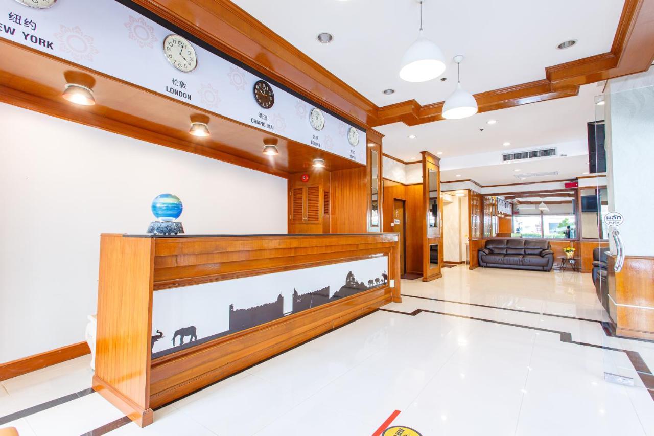 Hotel Fa Dragon à Chiang Mai Extérieur photo
