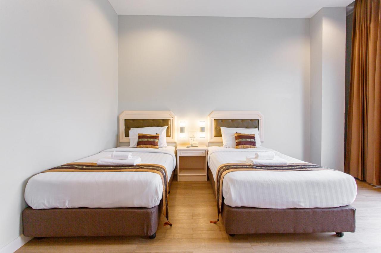 Hotel Fa Dragon à Chiang Mai Extérieur photo